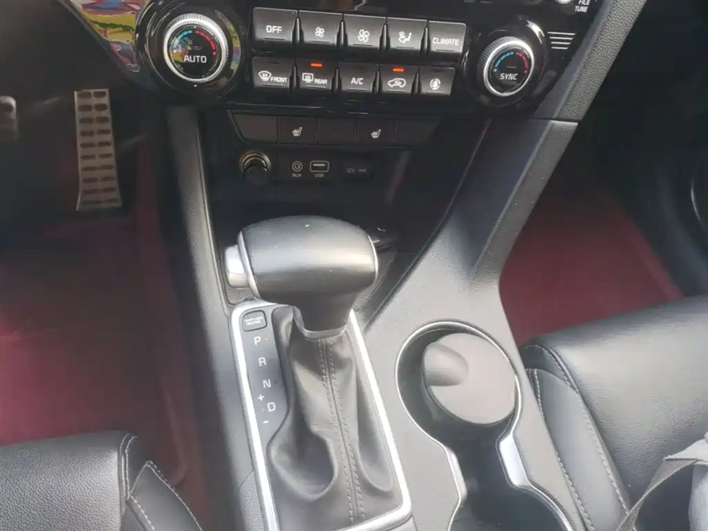Kia KX5 2016 Model 1.6T Automatic 2WD DLX фото 14