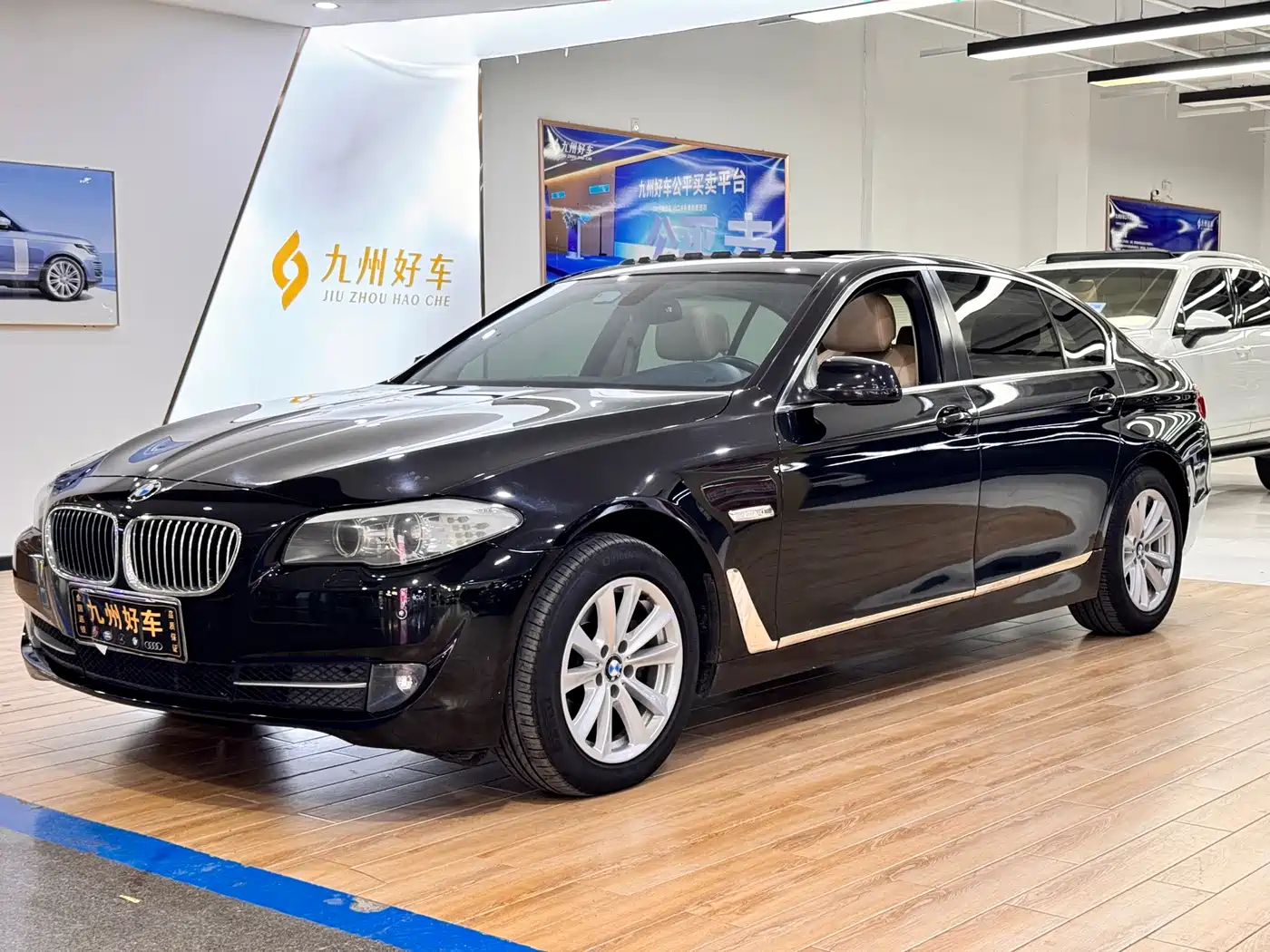 BMW 5 Series 2013 525Li Luxury