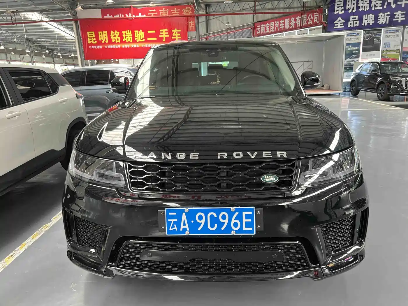 Land Rover Range Rover Sport 2016 3.0 SDV6 HSE фото 2