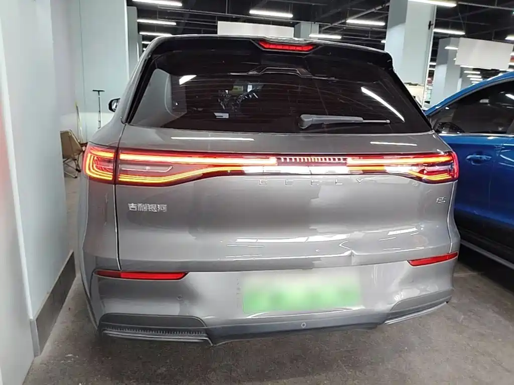 Фото 6 - Geely Galaxy Galaxy E5