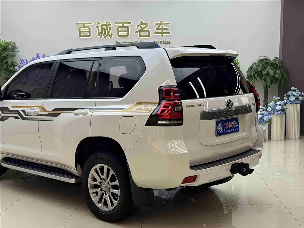 Toyota Prado 2018 3.5L Auto TX фото 9