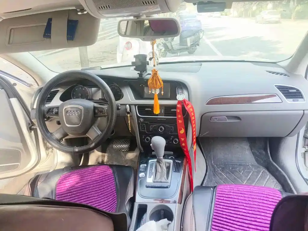 Photo 11 - Audi A4L