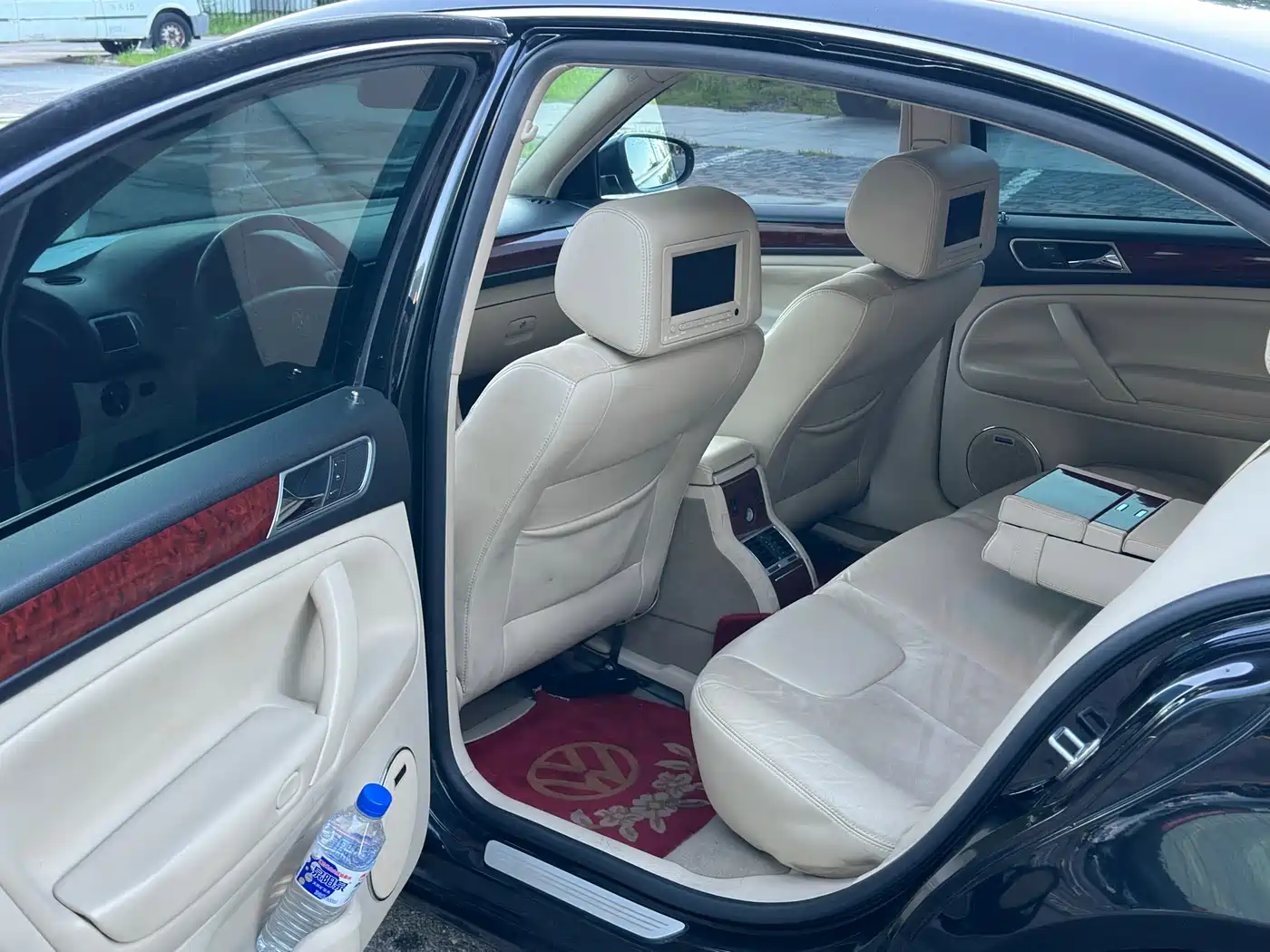 Volkswagen Passat 2010 2011 3.0L V6 DSG Flagship Premium