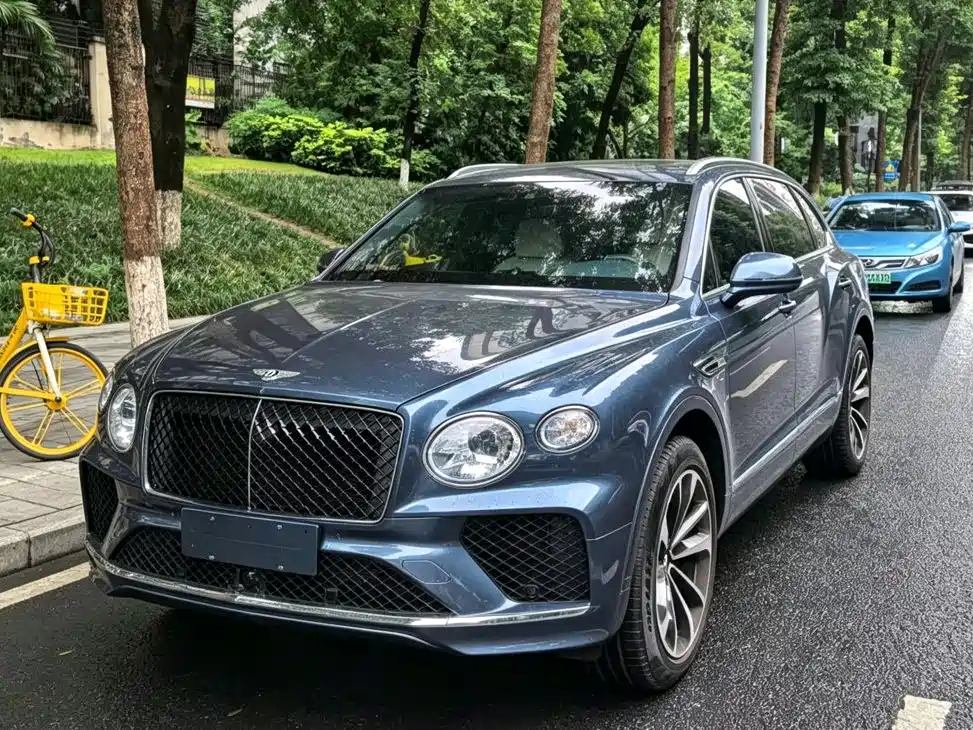 Bentley Bentayga 2024 2024 4.0T V8 Long Wheelbase