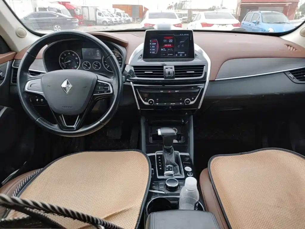 Borgward BX5 2018 2017 Model 20TGDI Automatic 2WD Vanguard Type