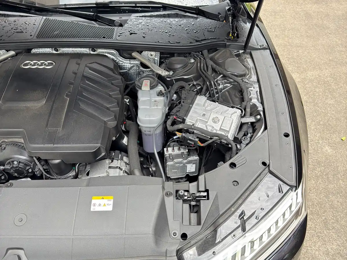 Audi A7L 2025 2024 45 TFSI Luxury