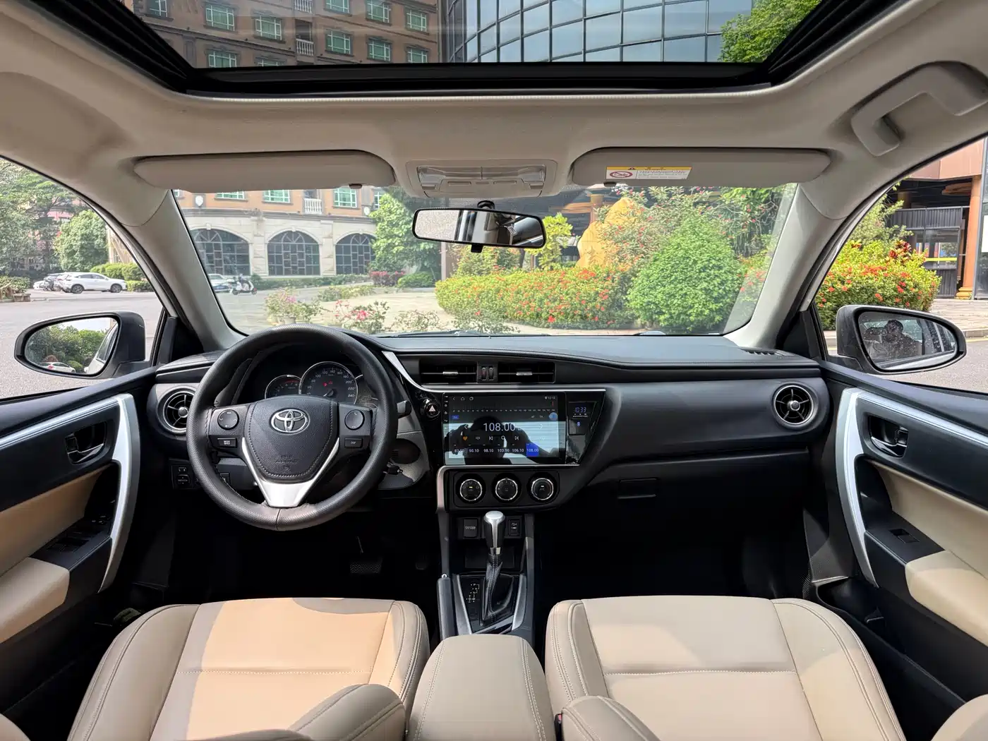 Toyota Levin 2017 Facelift 185T CVT Elite (China V) фото 10