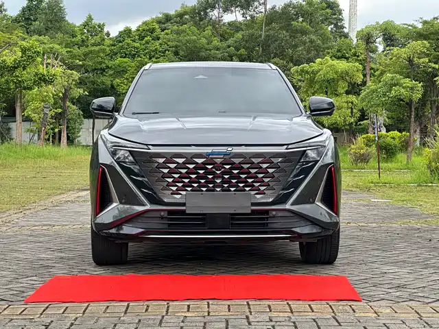 Changan Oshan Z6 2022 Model Blue Whale 1.5T DCT Smart Navigation Type — фото 2