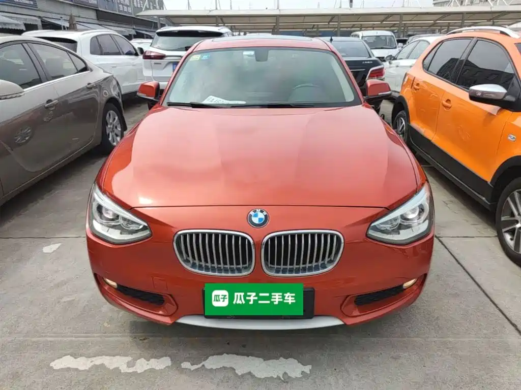 BMW 1 Series (Import) 2013 Facelift 116i Urban Model фото 3