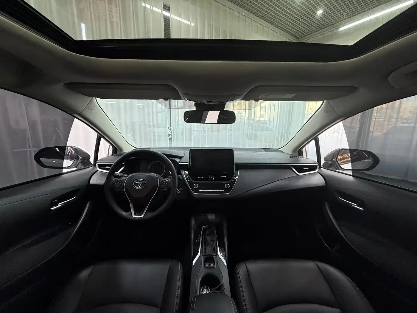 Toyota Corolla 2021 1.2T S-CVT Elite PLUS Edition фото 18