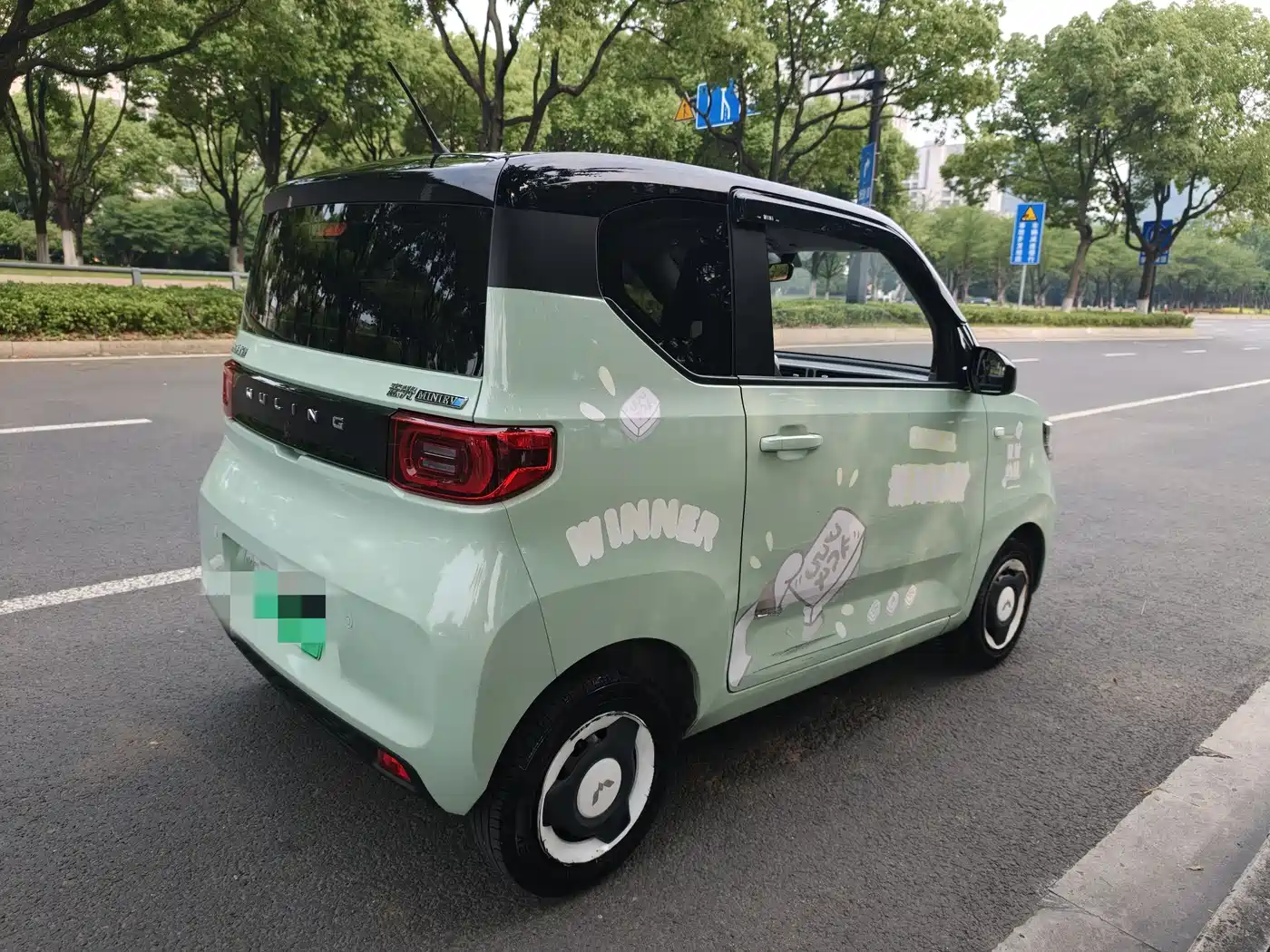 Фото 5 - Wuling Motors Hongguang MINIEV