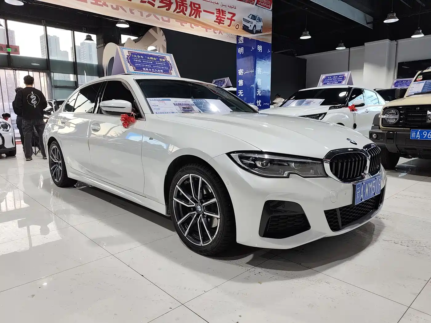 BMW 3 Series 2022 Facelift 325Li M Sport Package фото 3