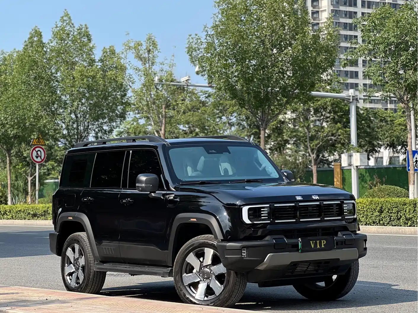 صورة 3 - BAIC ORV Beijing Off-Road BJ40 Range Extender