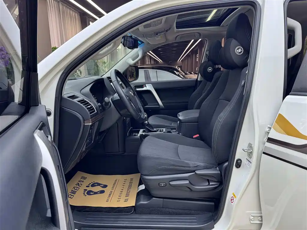 Toyota Prado 2018 3.5L Auto TX фото 10