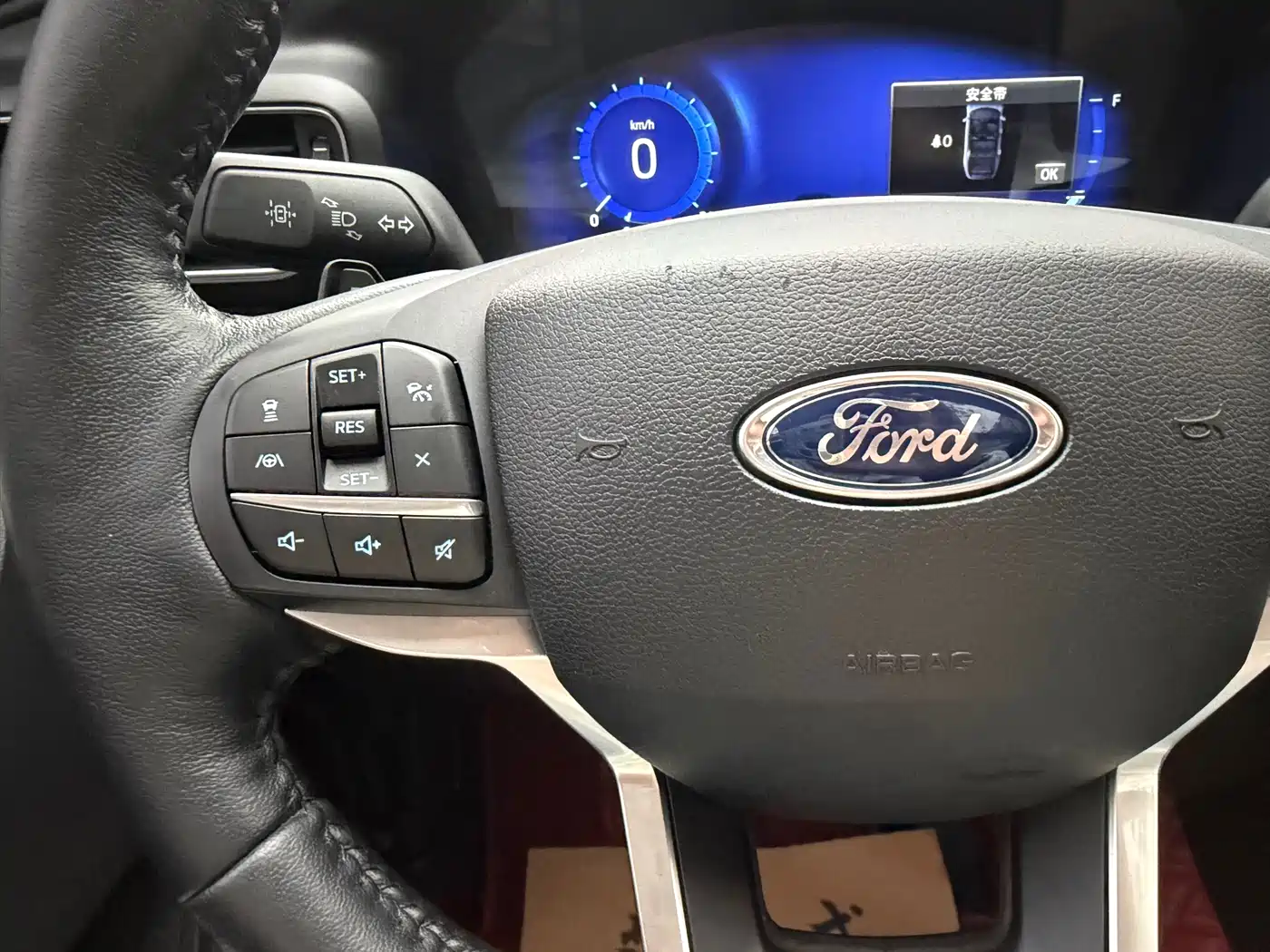 Ford Explorer 2021 2020 EcoBoost 285 AWD Titanium Edition 7-Seater