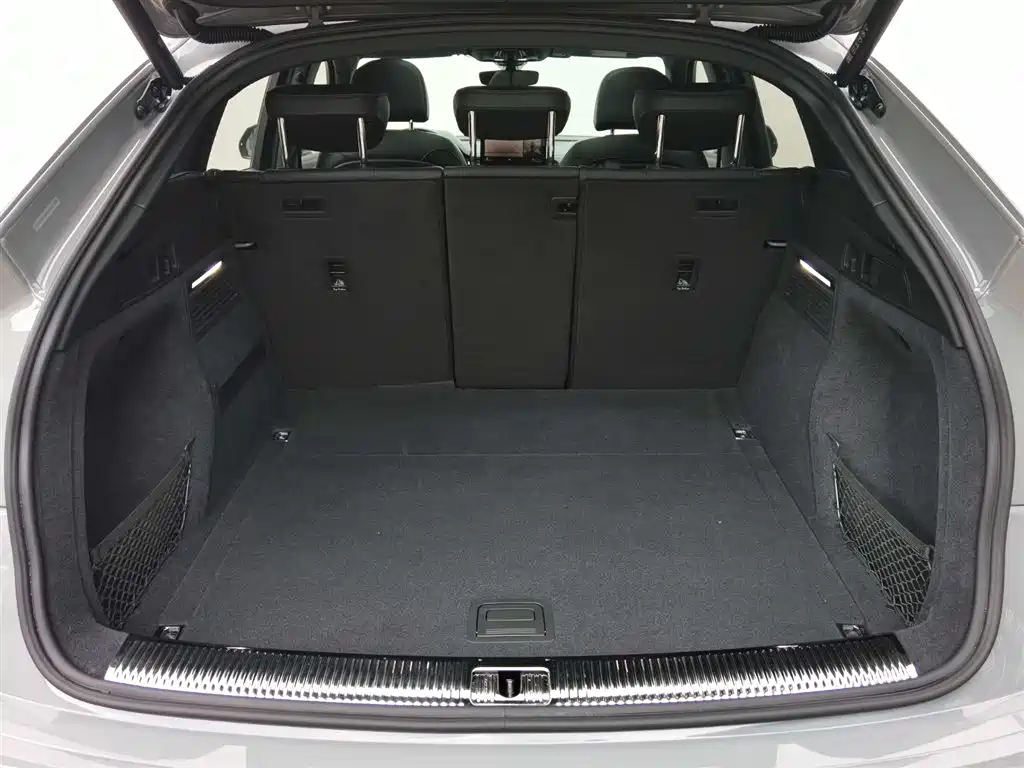 Audi Q5L Sportback 2021 40 TFSI Luxury фото 6