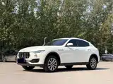 Фото 1 - Maserati Levante