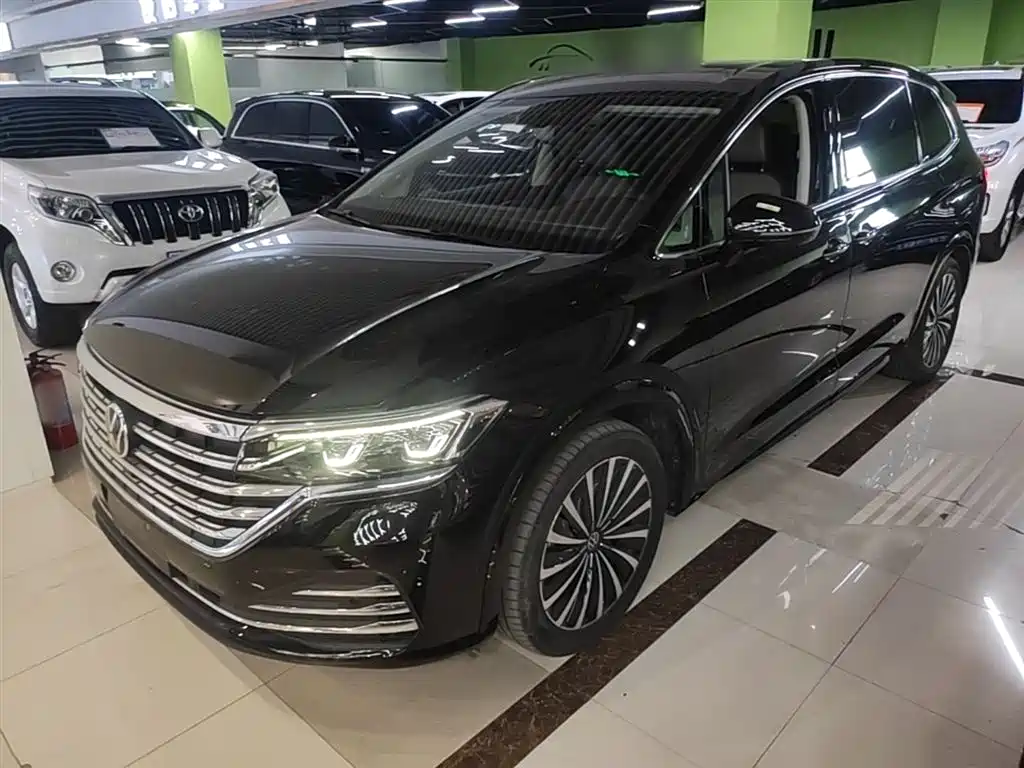 Volkswagen Viloran 2024 380TSI Executive Edition