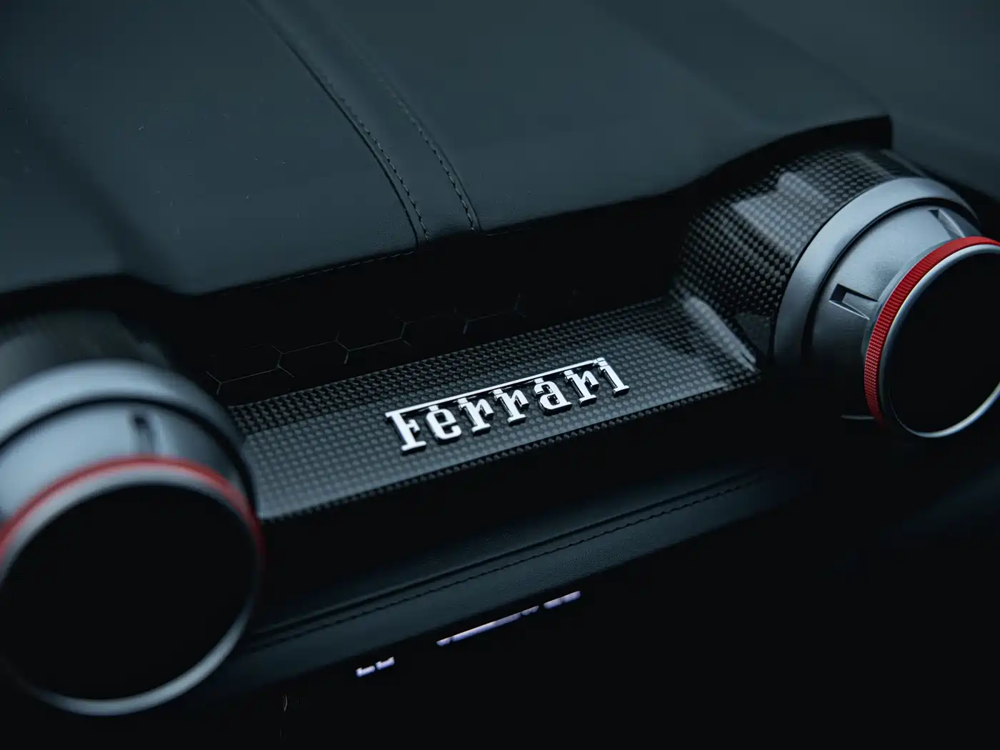 Ferrari 812 2019 2017 6.5L Superfast