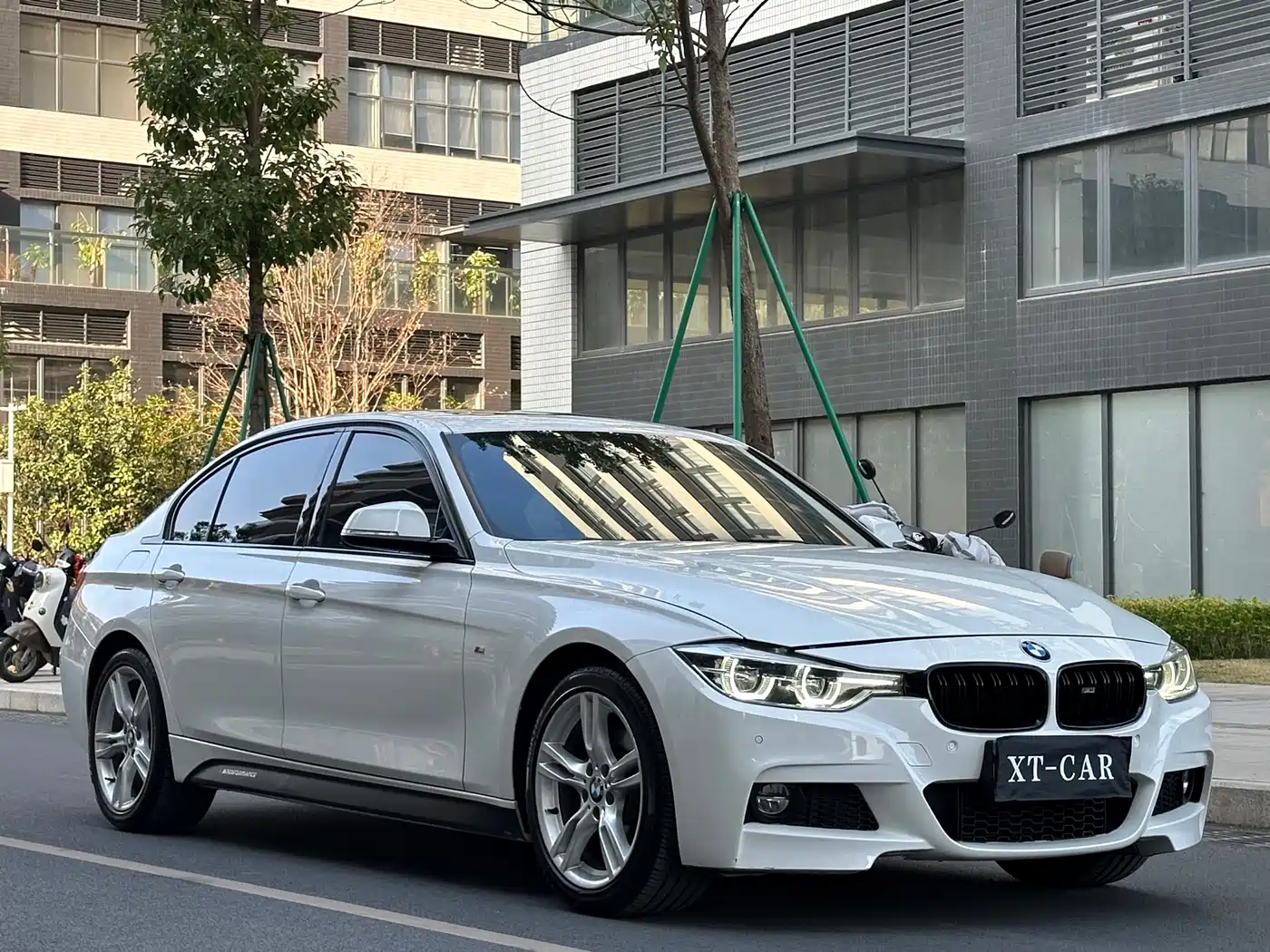 BMW 3 Series 2018 320Li Leading M Sport Package фото 3