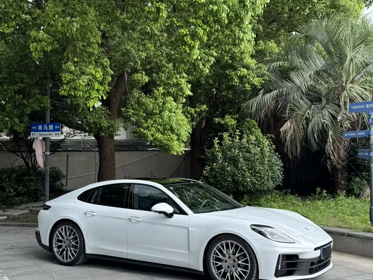 2026 Porsche Panamera