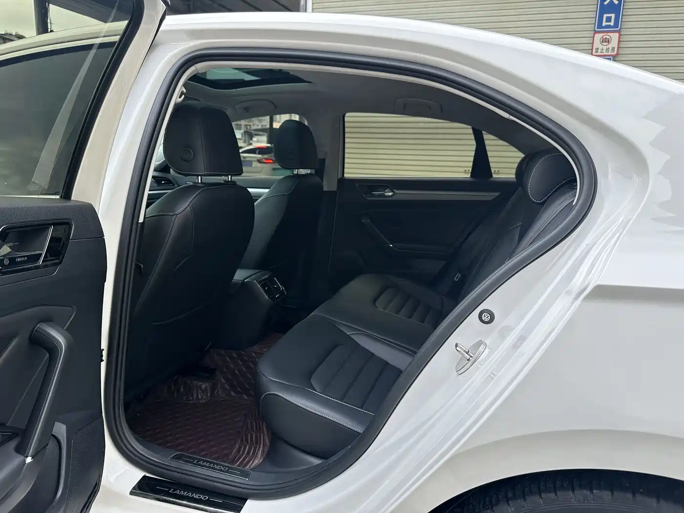 Volkswagen Lamando 2021 280TSI DSG Comfort Edition фото 10