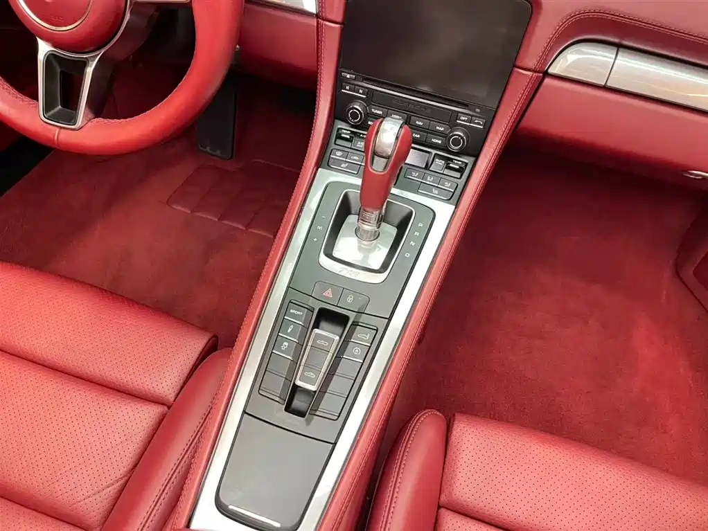 Porsche 718 2018 Boxster 2.0T фото 14