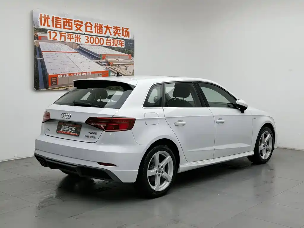 Фото 2 - Audi A3