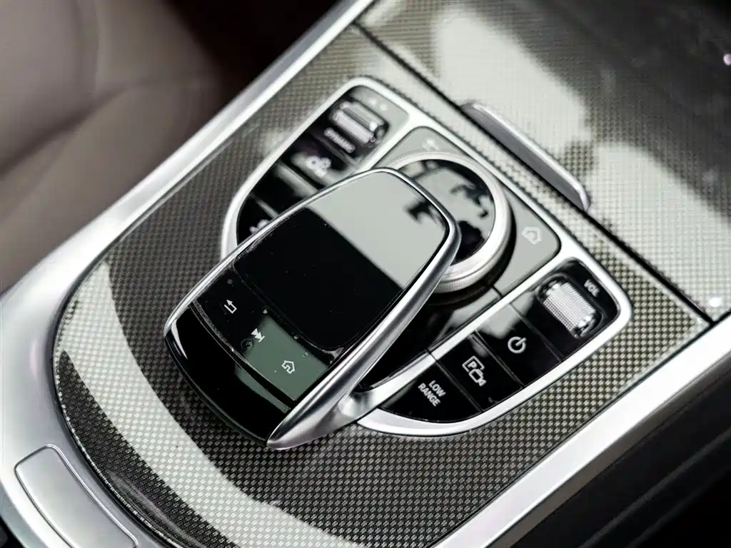 MERCEDES-BENZ G CLASS