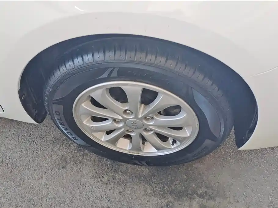 Kia K3 2016 1.6L Manual GL фото 6