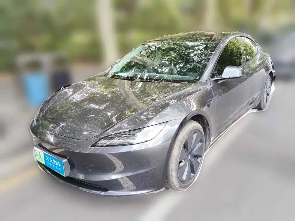 Tesla Model 3 2023