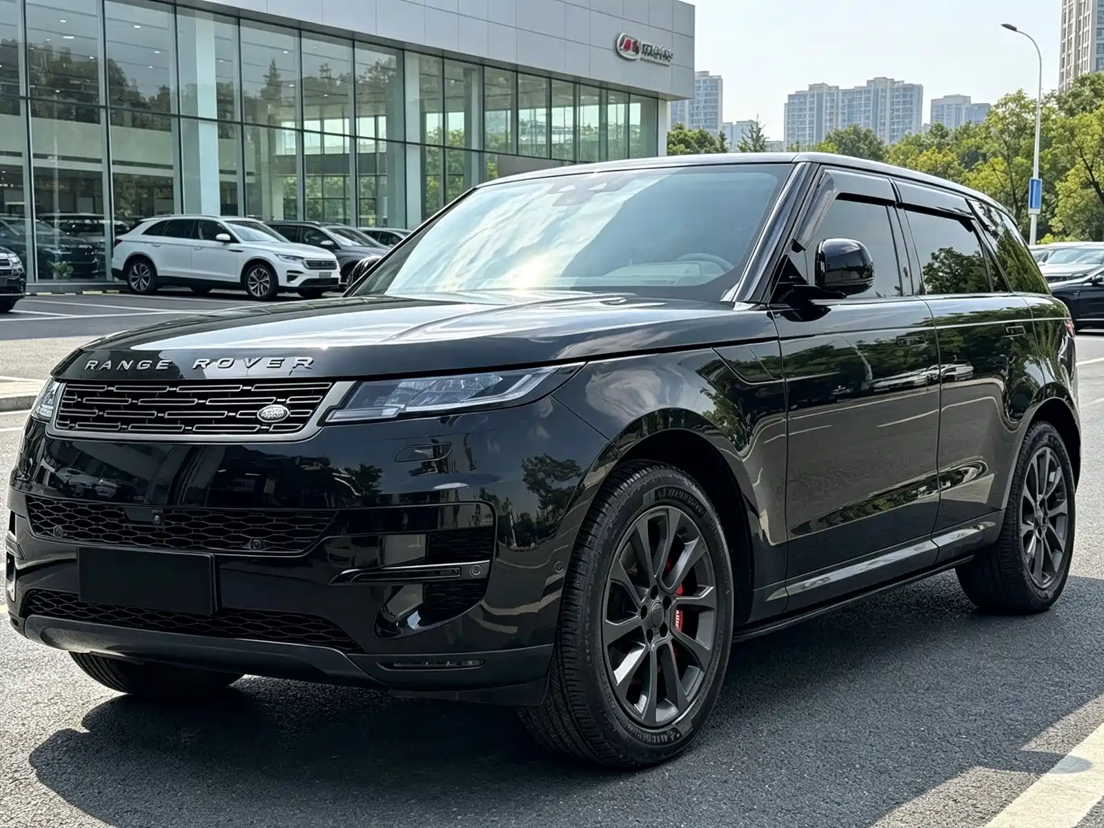 Photo 1 - Land Rover Range Rover Sport