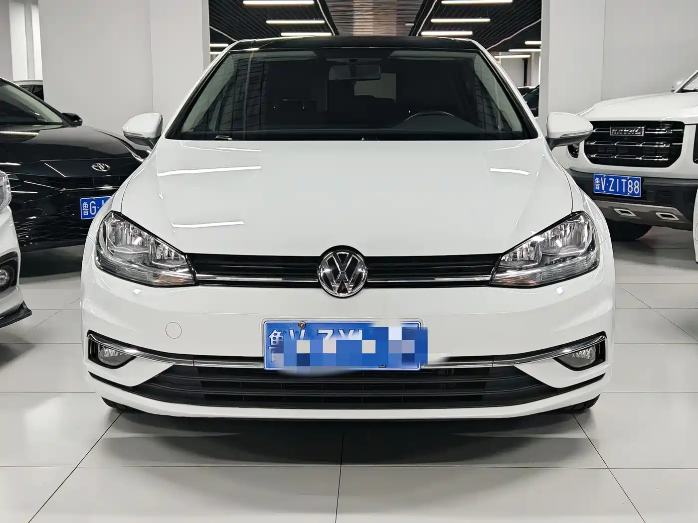 Volkswagen Golf 2018 1.6L Automatic Comfort фото 2