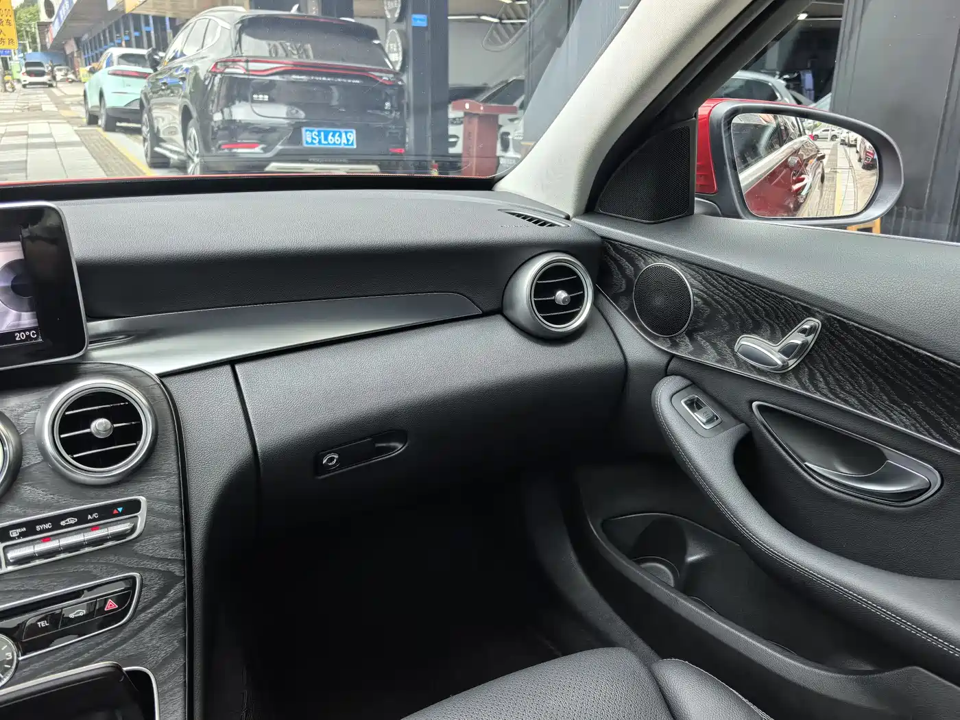 Mercedes-Benz C-Class (Import) 2018 C 200 Estate фото 20