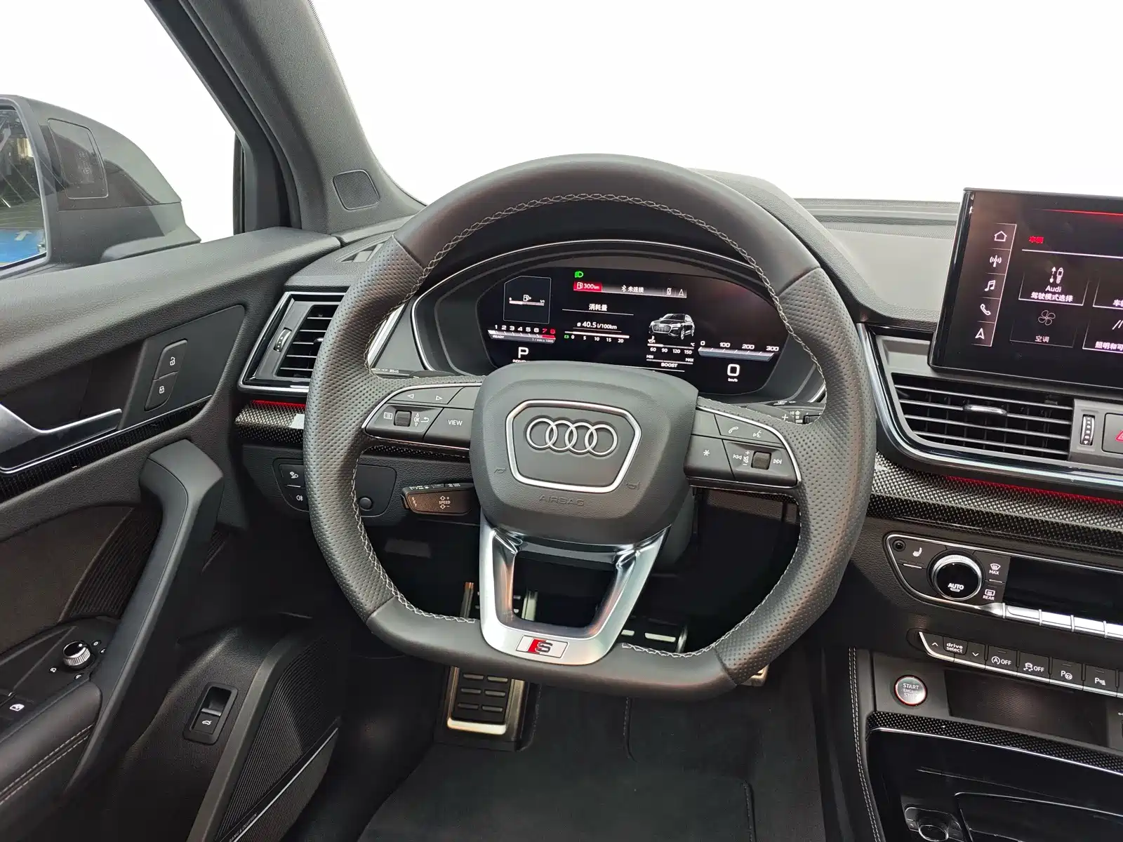 صورة 10 - Audi SQ5 Sportback