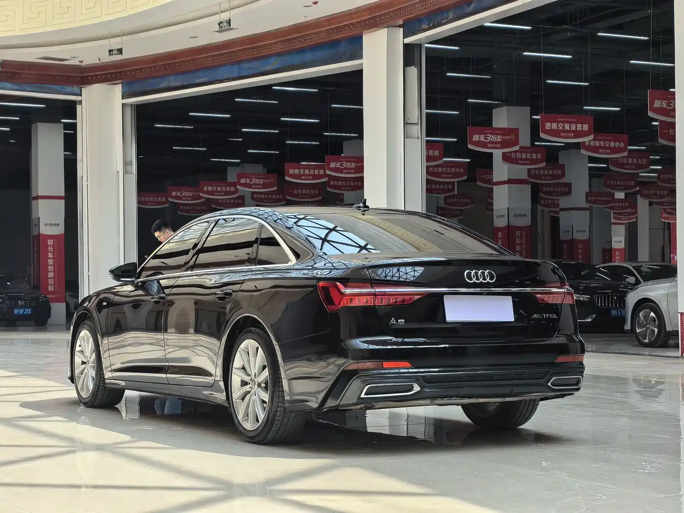 Audi A6L 2021 45 TFSI Exclusive Elegance фото 9