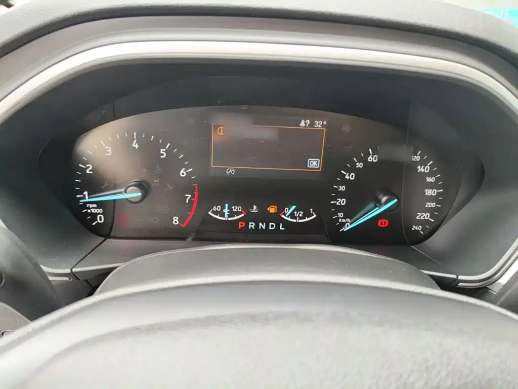 Фото 4 - Ford Focus