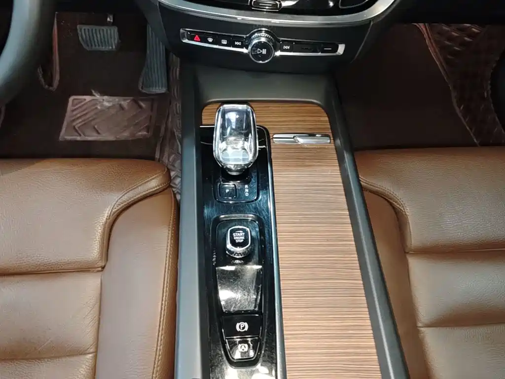 Photo 14 - Volvo S60