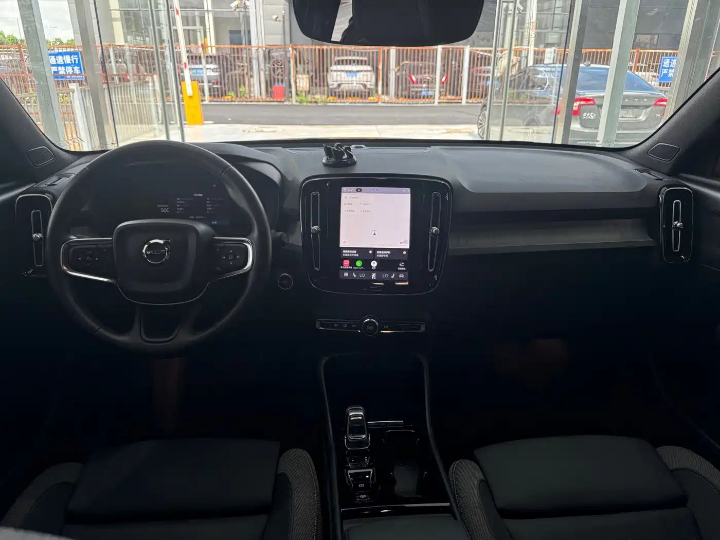 Volvo XC40 2024 2024 B3 Smart Elite Luxury Edition