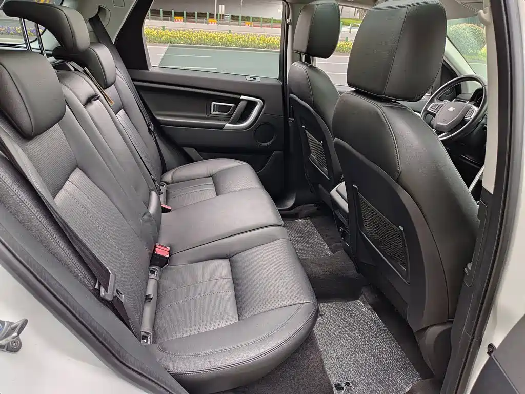 Land Rover Discovery Sport 2016 2016 2.0T SE
