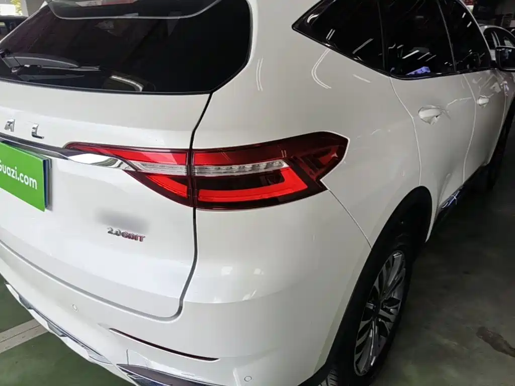 Фото 8 - Haval F7