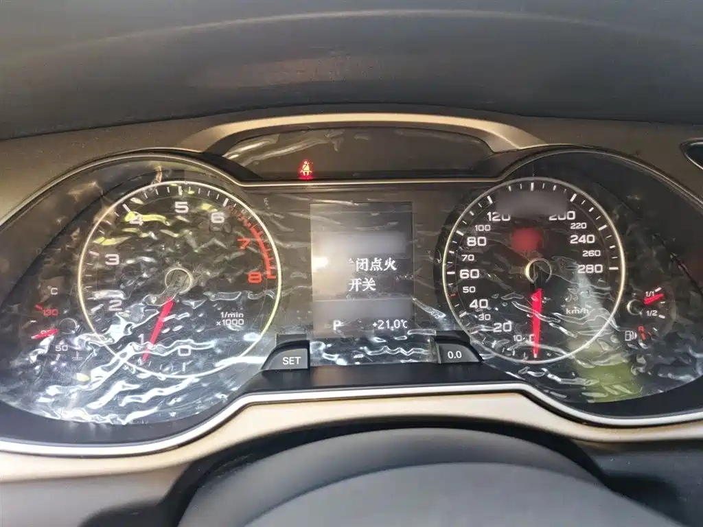 Audi A4L 2013 35 TFSI Automatic Standard фото 4