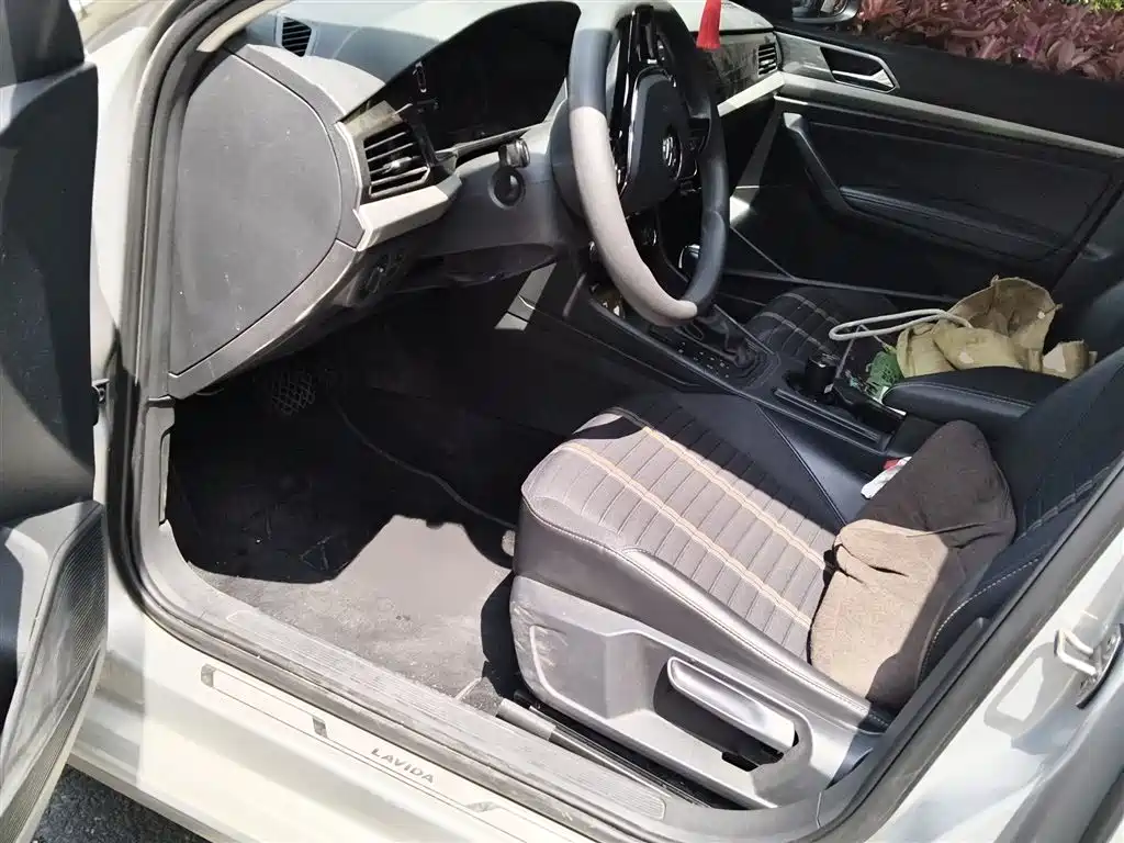 Volkswagen Lavida 2019 280TSI DSG Comfort Edition China VI фото 14