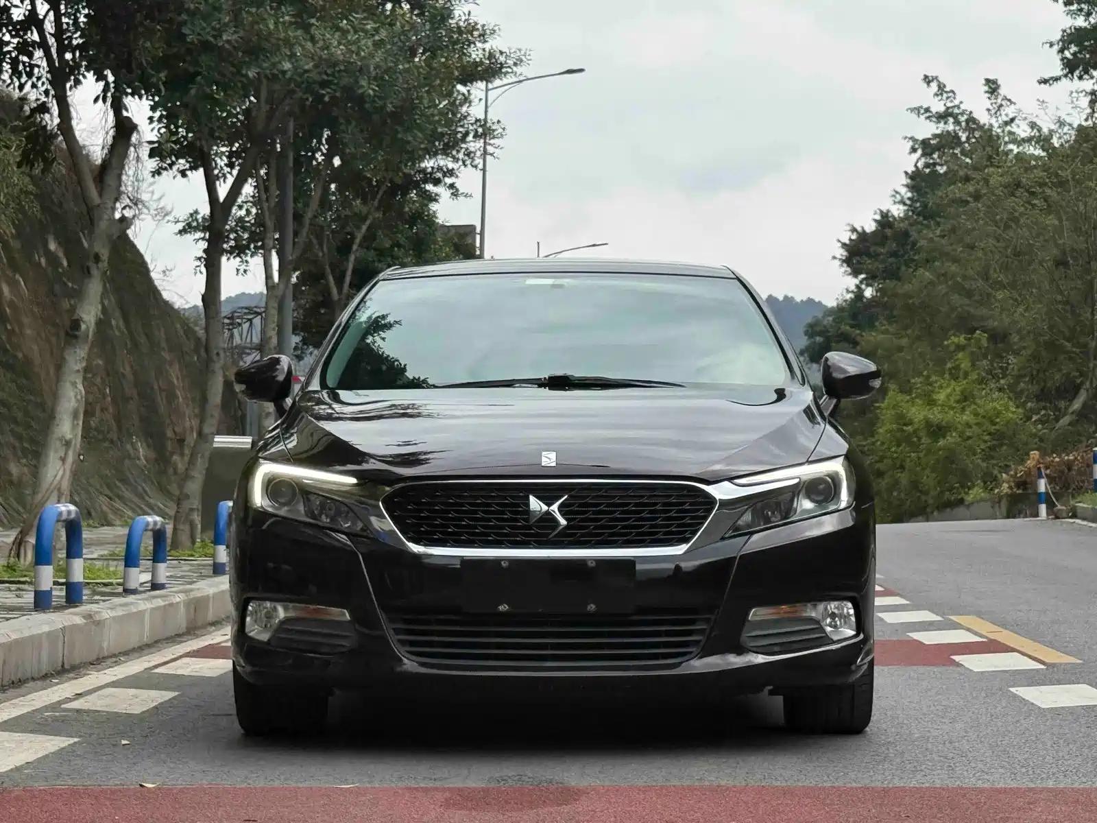 Фото 2 - DS 5LS