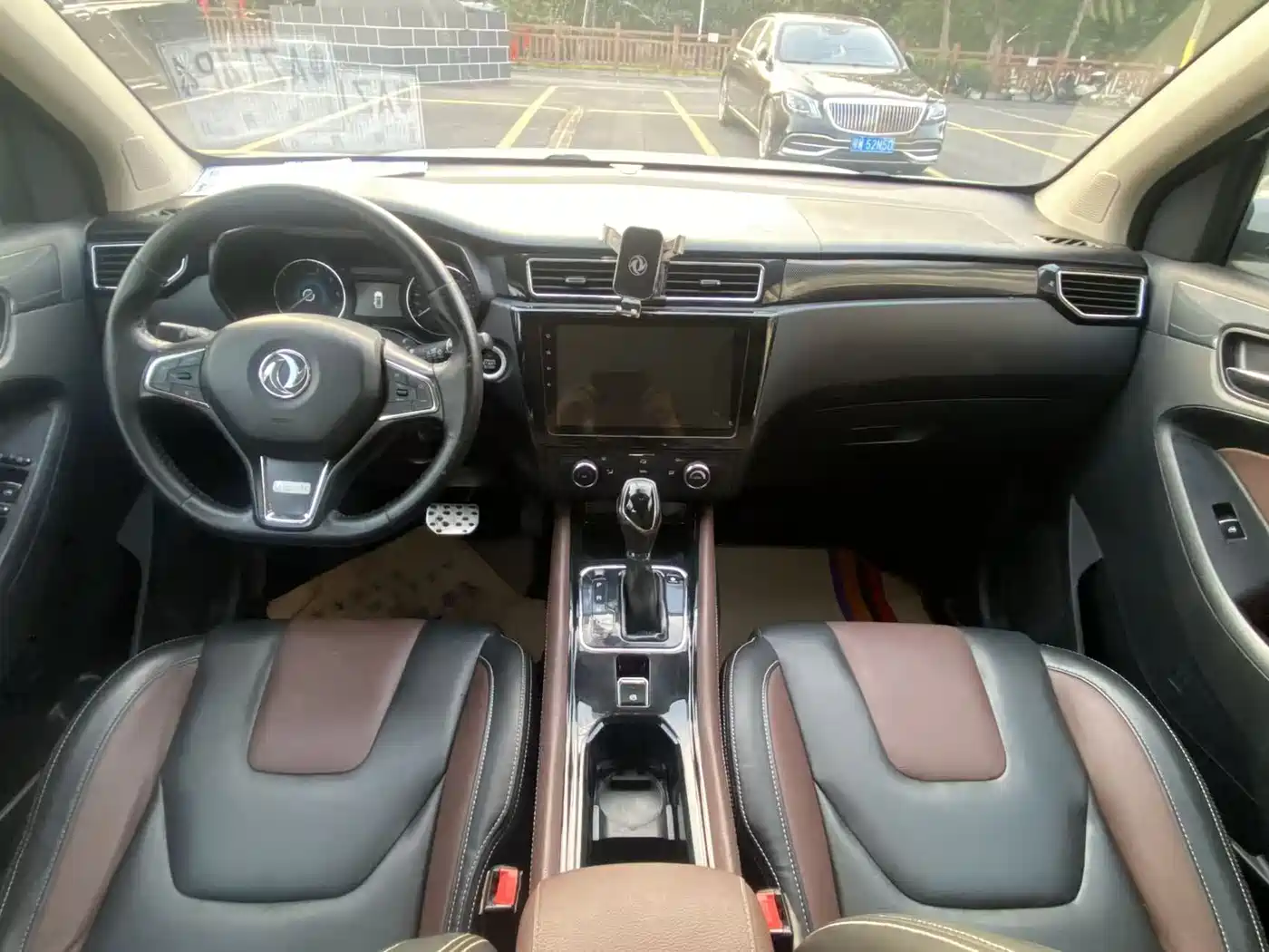 Dongfeng Fengguang Fengguang 580 2017 2016 Facelift 1.5T CVT Comfort