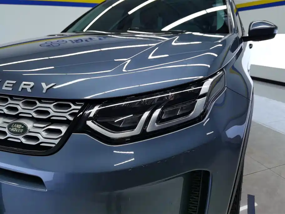 Land Rover Discovery Sport 2020 200PS Family Edition фото 5