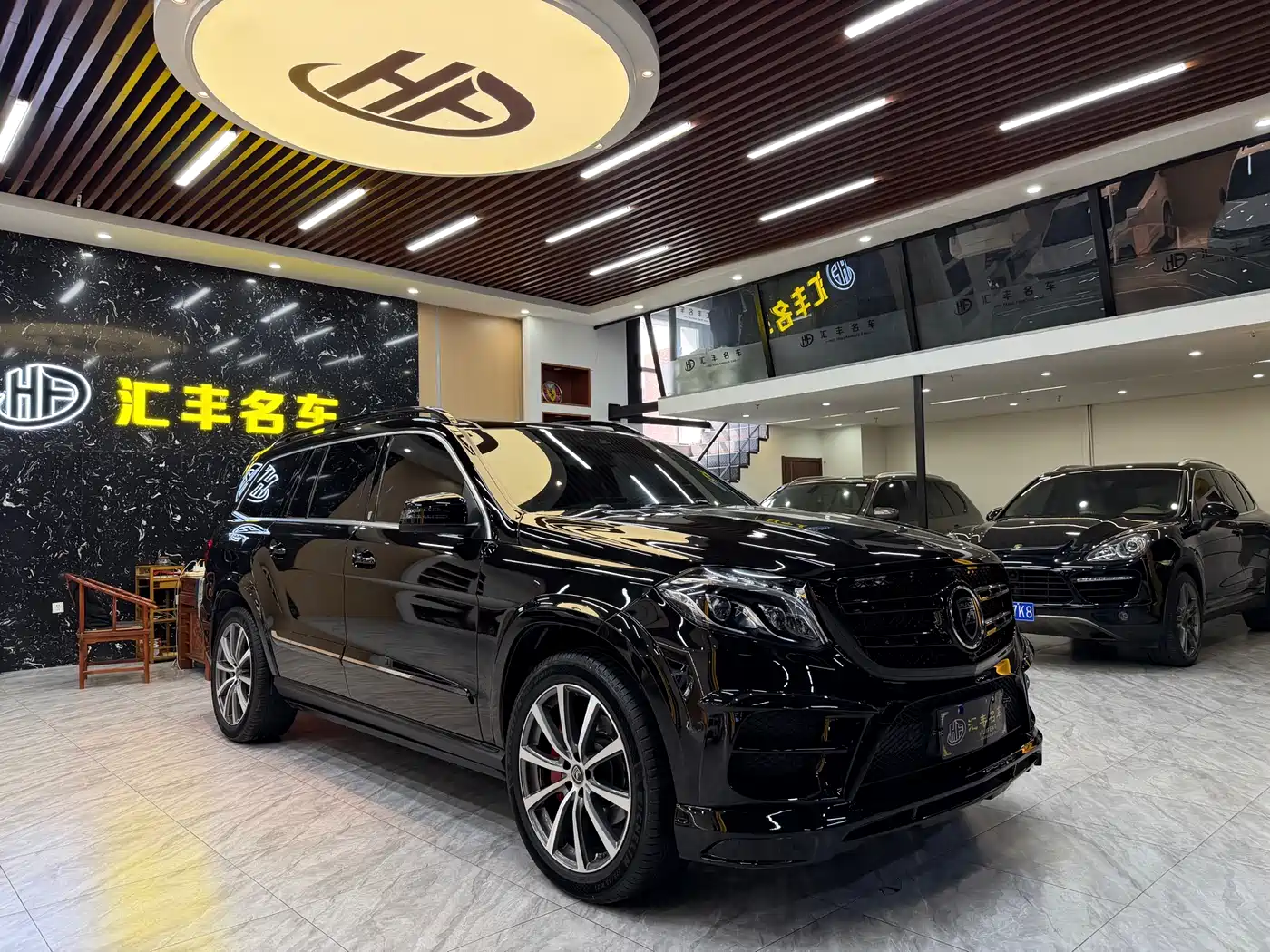 Mercedes-Benz GLS 2018 Facelift GLS 400 4MATIC Luxury фото 3