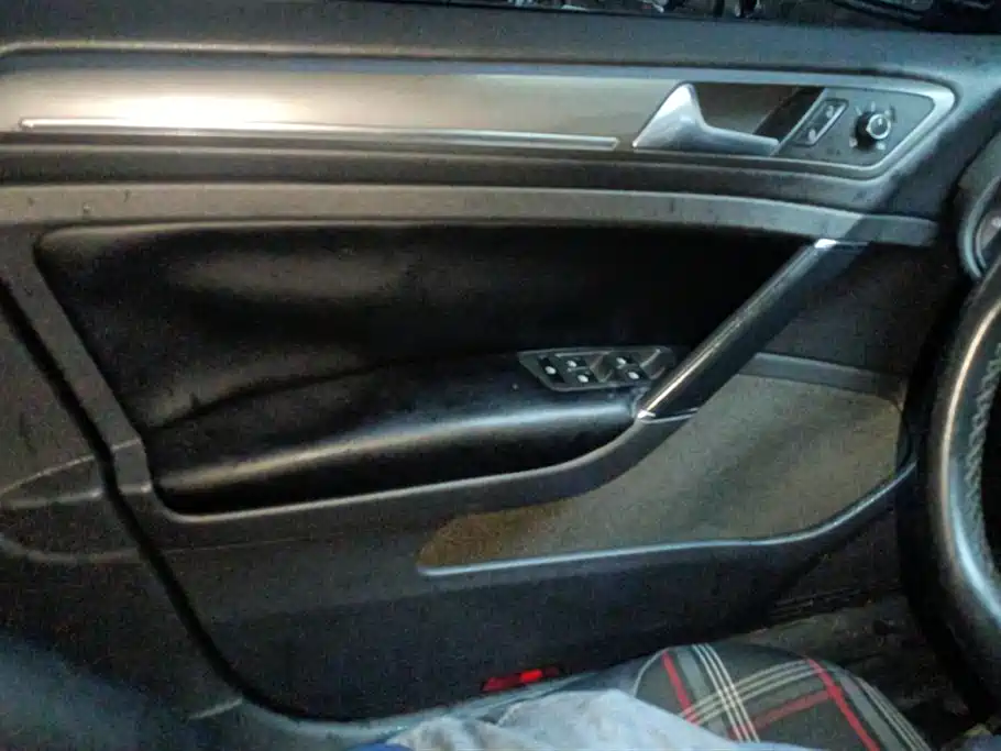 Volkswagen Golf 2014 1.4TSI Automatic Comfort фото 7