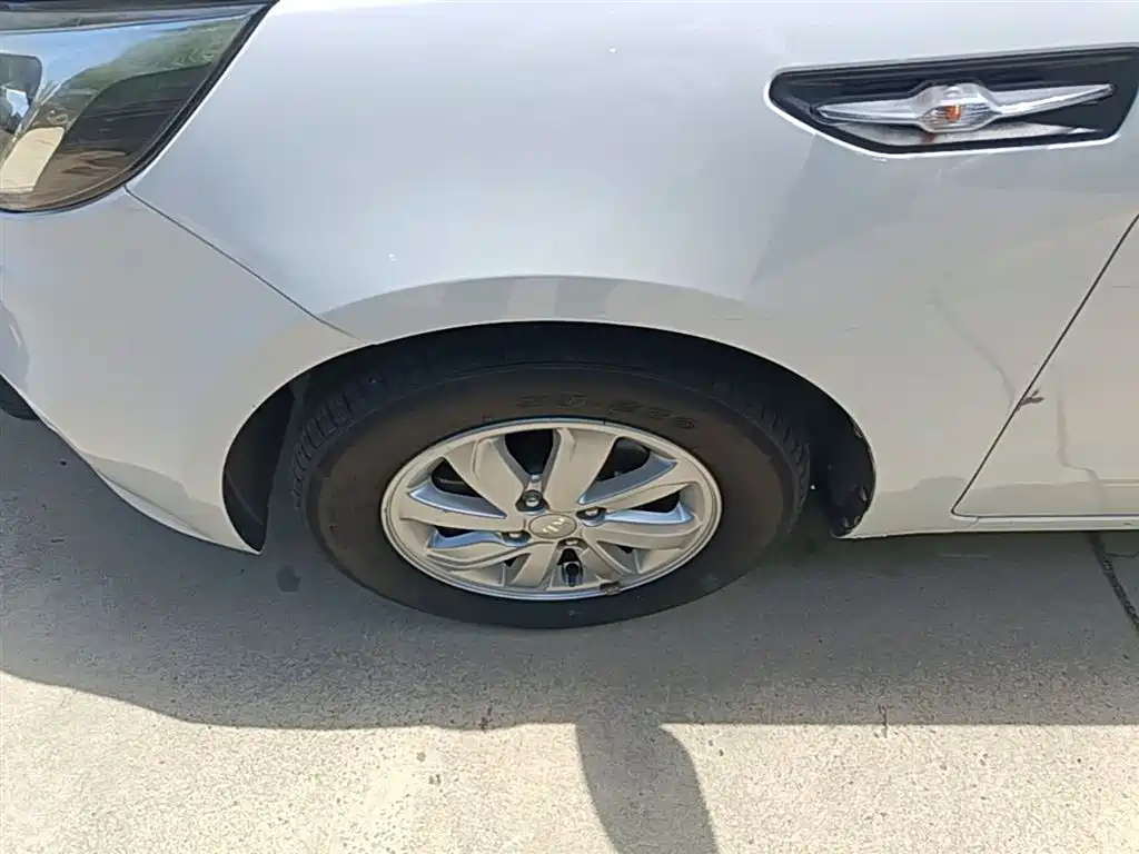 Kia K2 2015 Sedan 1.4L MT GLS фото 23