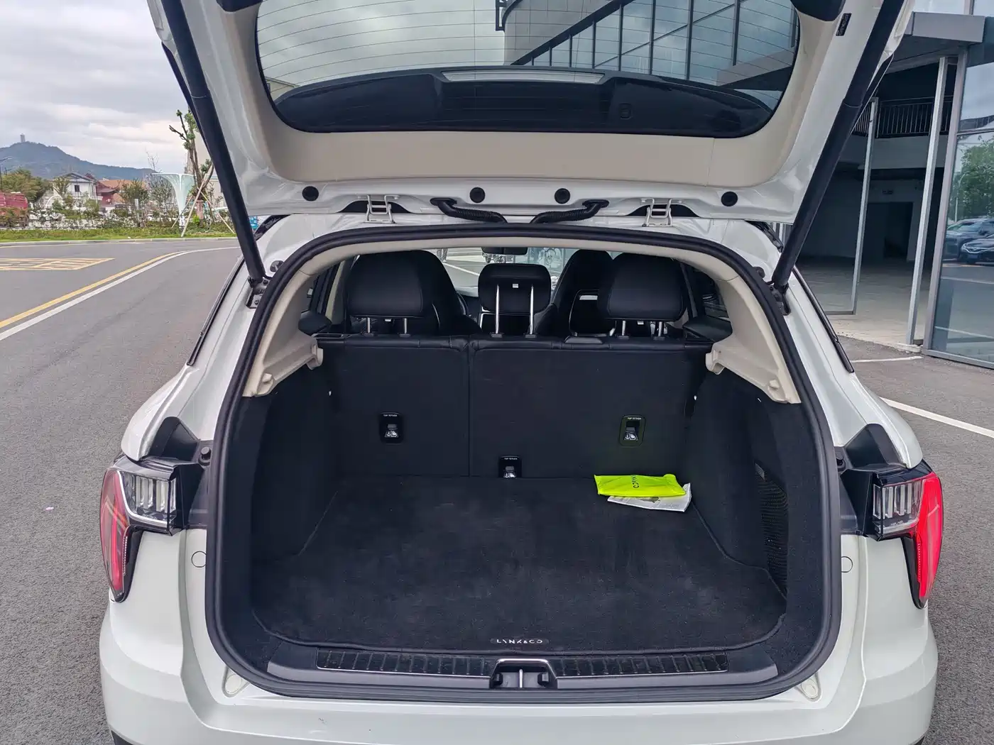 Lynk & Co 01 2019 2.0T 2WD Type Pro Version China VI фото 15